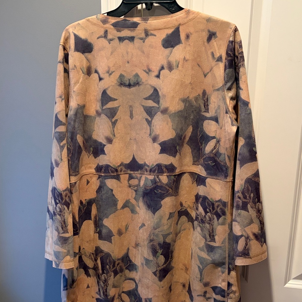 Solitaire Jacket / Sweater - Picture 3 of 3
